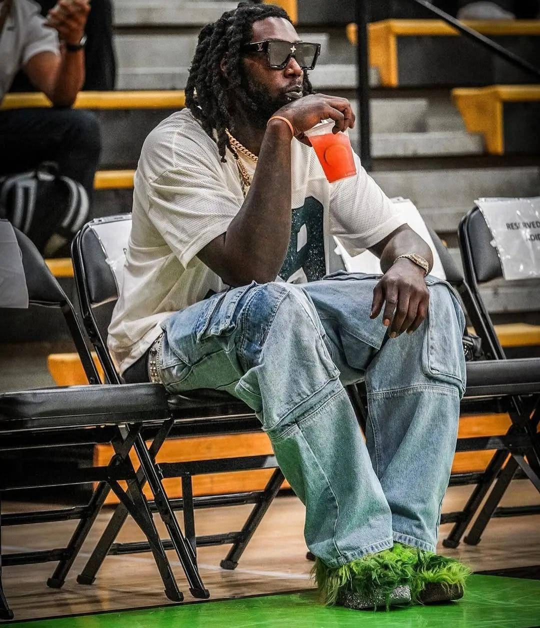 快船逆转小牛，哈雷尔关键时刻崭露头角的简单介绍